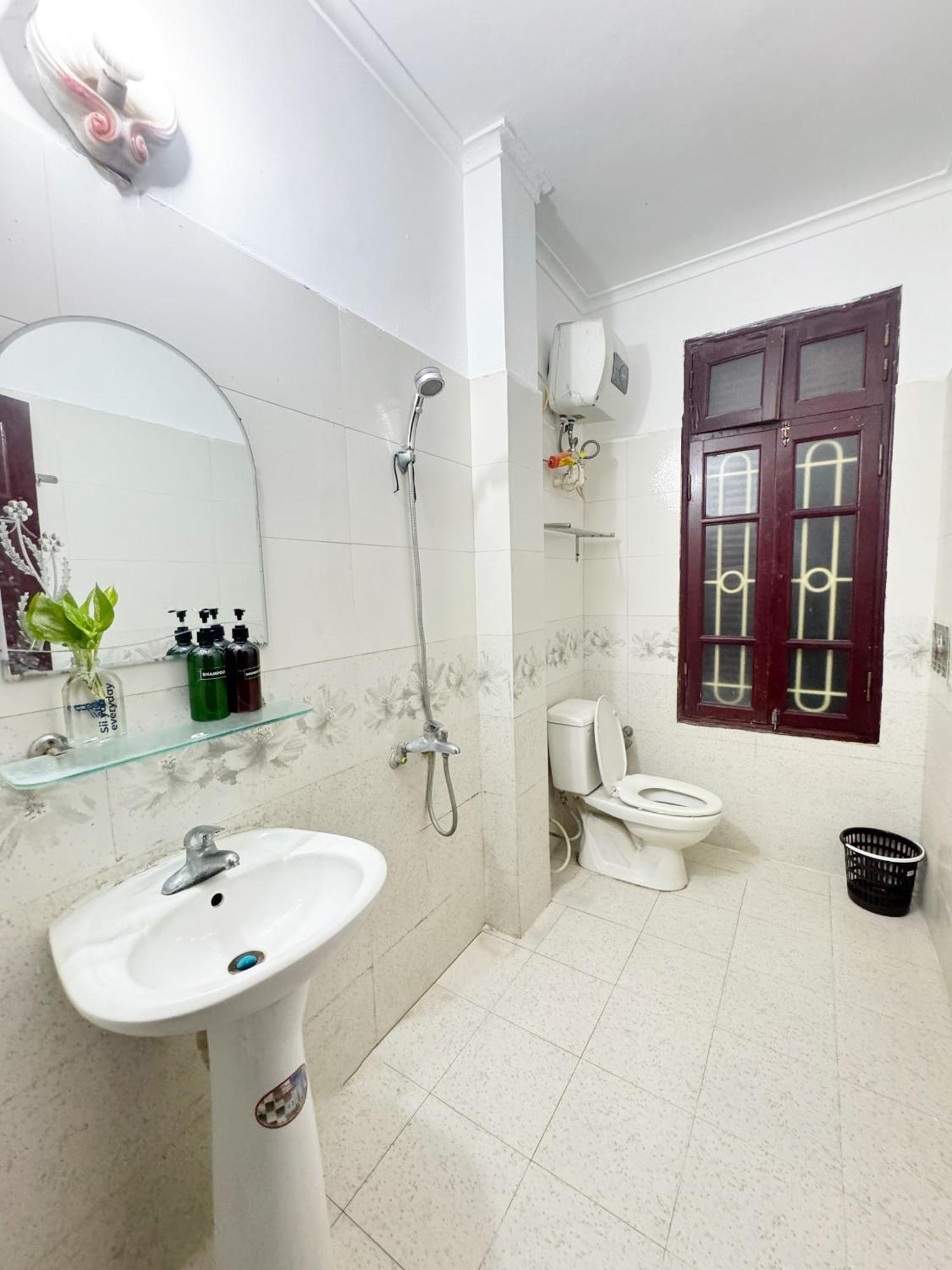 Dreamer Dormitory Hanoi Exterior photo